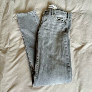 Hollister Social Stretch Denim Jeans Size 1 (1R)